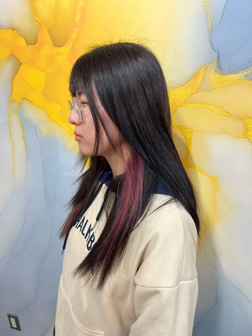 カラー イヤリングカラー ピンクカラー 野沢 亜美のヘアスタイル