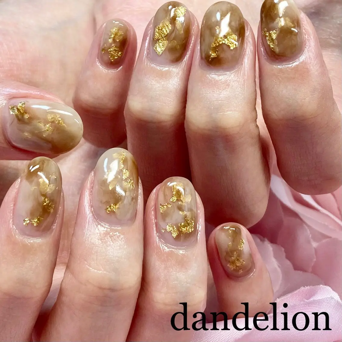ネイル ハンドネイル ハンドケア dandelion ダンデライオンのネイルデザイン