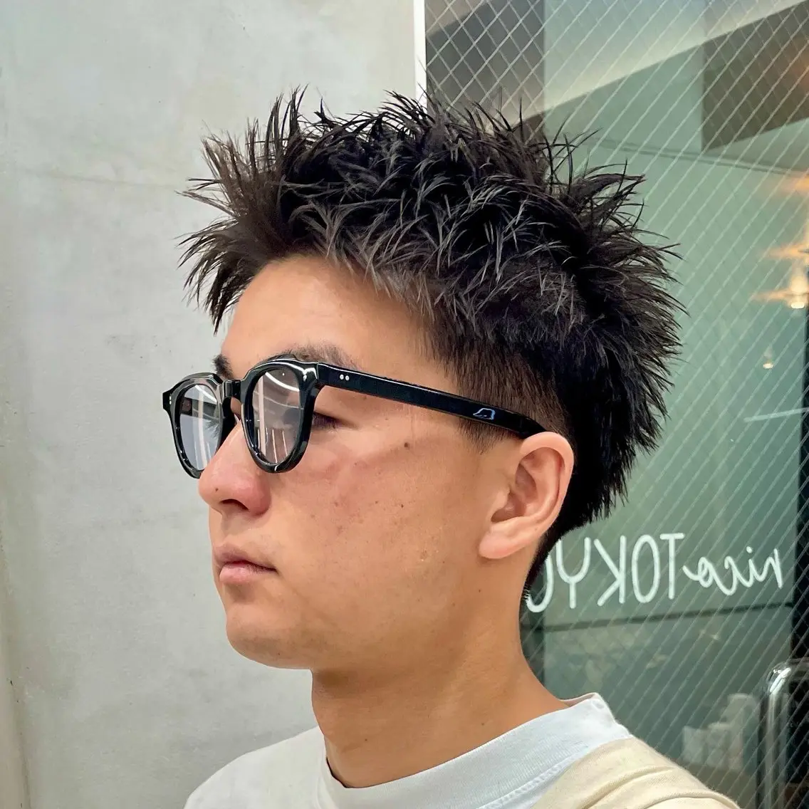 メンズ 表参道/スパイキー /センターパートのヘアスタイル