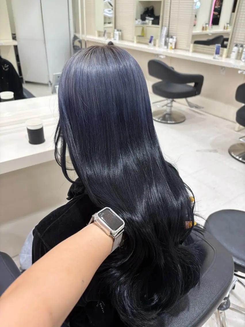 ミディアム カラー ヘアアレンジ ヘアカラー 💟RINNA 艶カラー💟のヘアスタイル