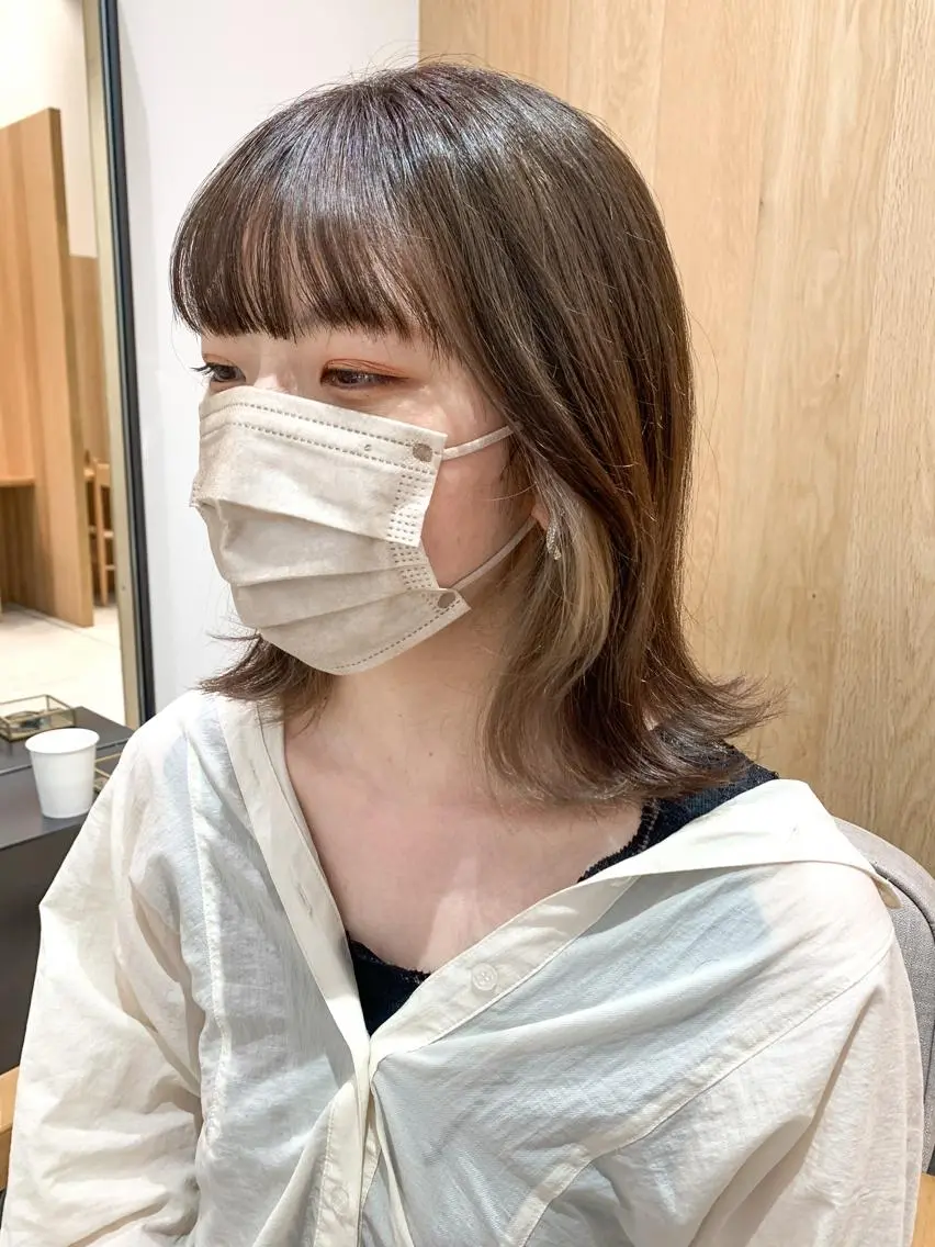 【ブリーチなしで作る🥣】全体カラー+イヤリングカラー💍✨+艶トリートメント+カットの写真