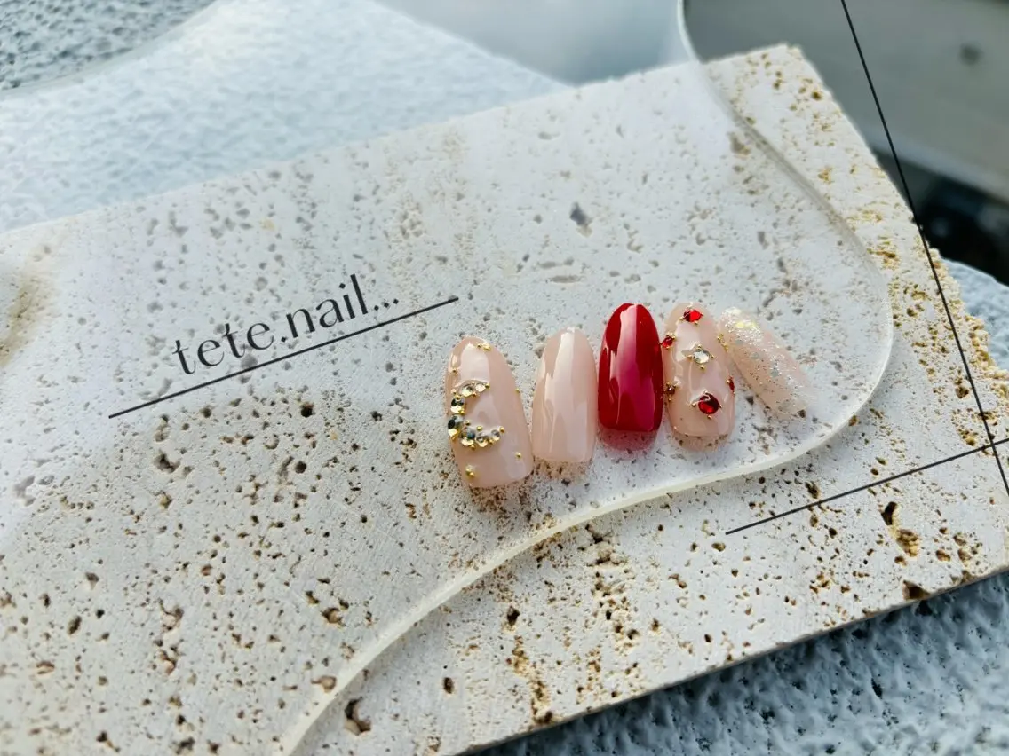 ロング ハンドネイル tete. nailのネイルデザイン
