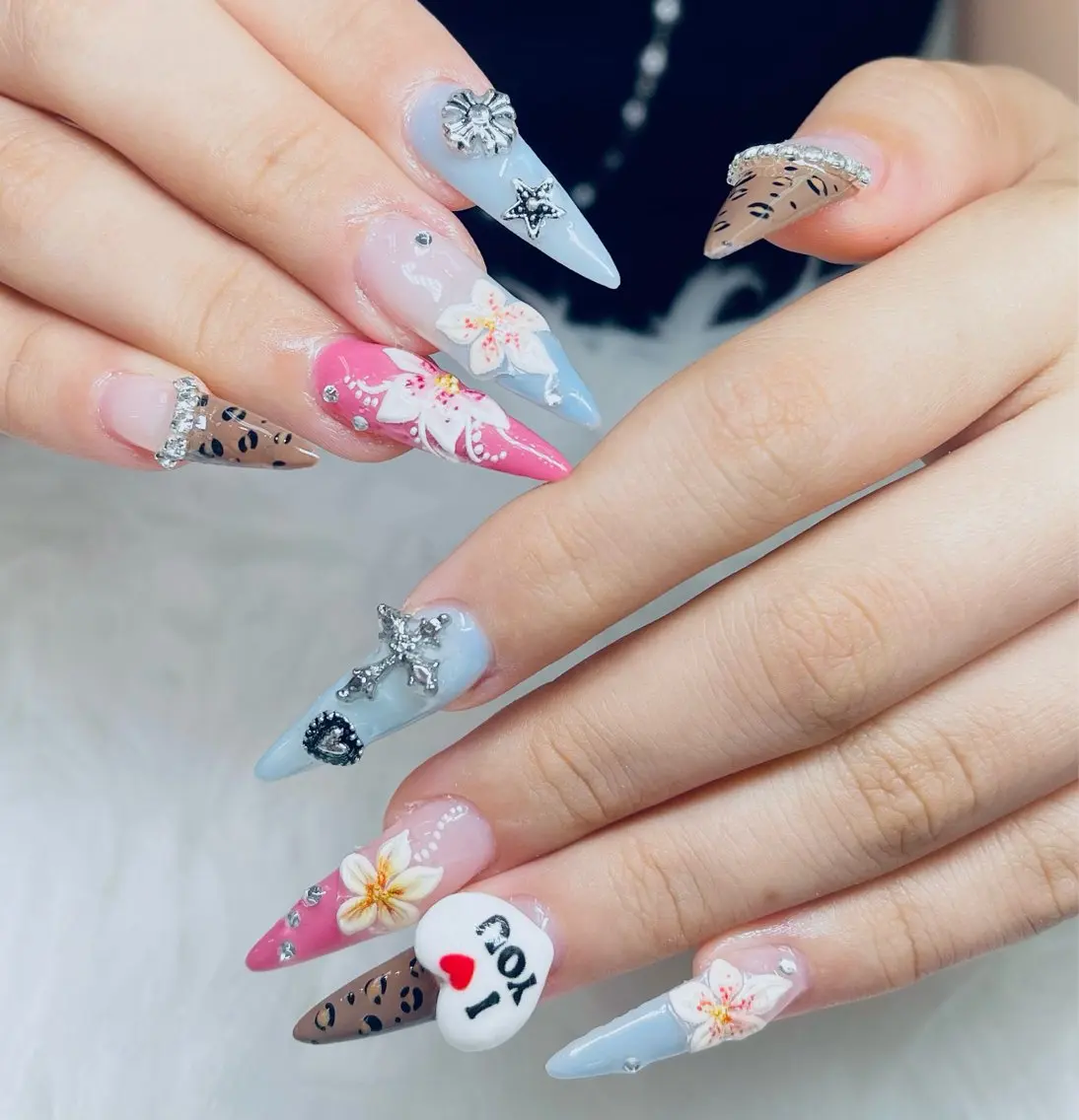 ネイル RUBY NAIL SALONのネイルデザイン