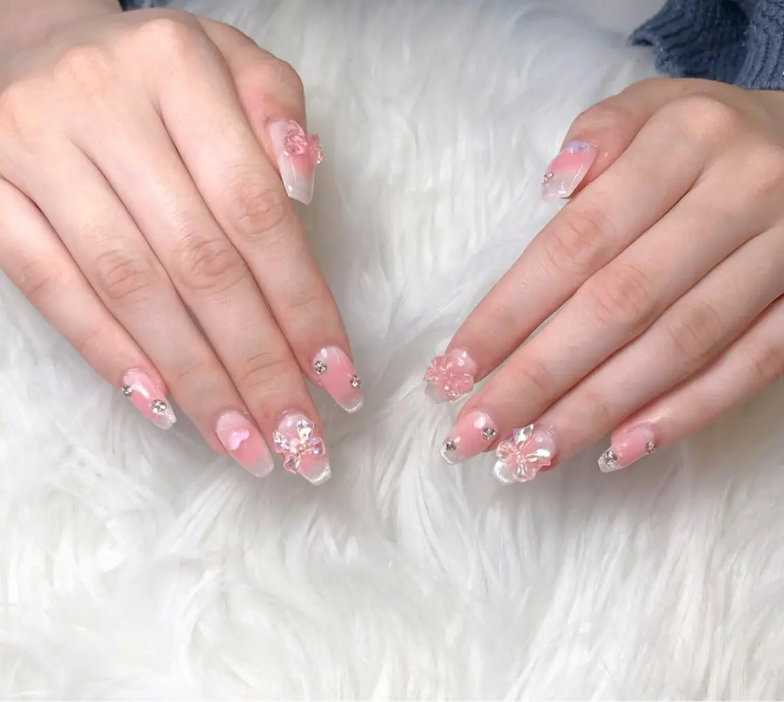 ネイル ハンドネイル King nail Bakiのネイルデザイン