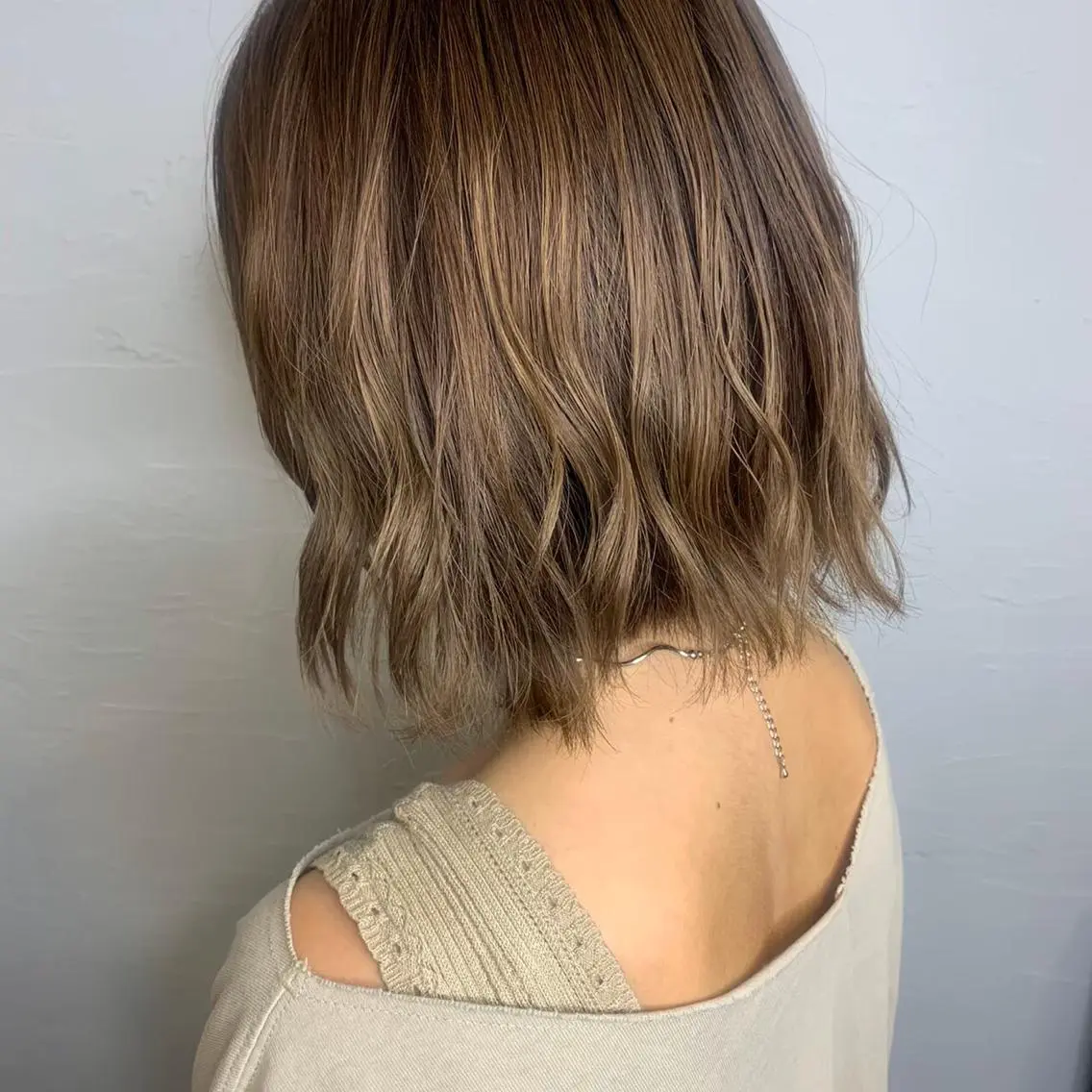 ミディアム カット ヘアカラー トリートメント シンタニナオト /梅田茶屋町のヘアスタイル