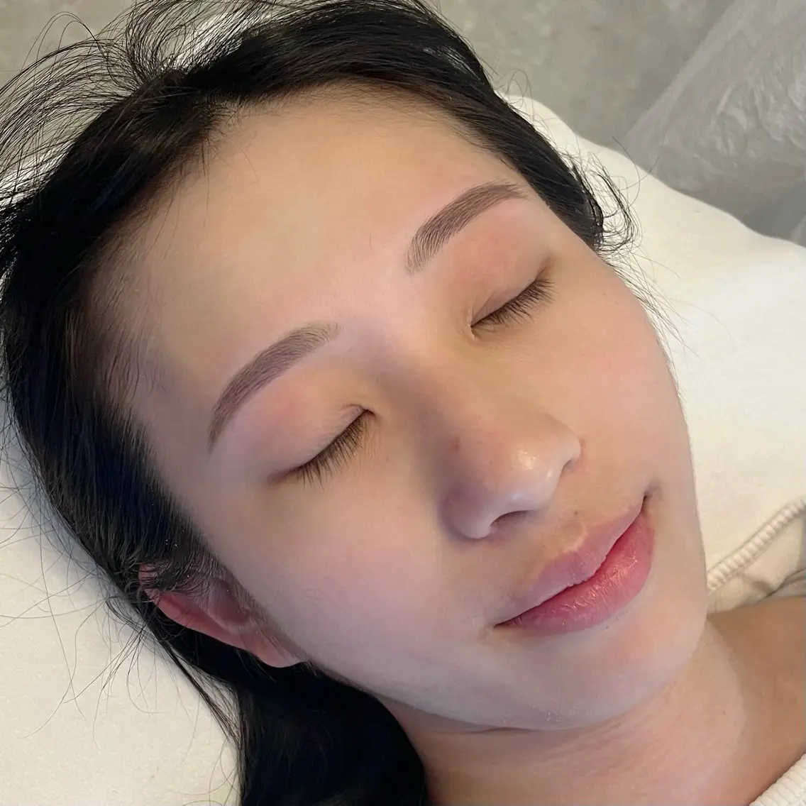 アイブロウ 眉毛ワックス脱毛 beauty salon uluの眉毛・アイブロウイメージ