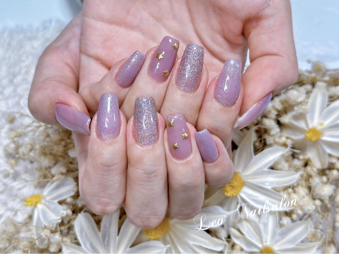 ミディアム カラー ネイル Le’a NailSalonのネイルデザイン