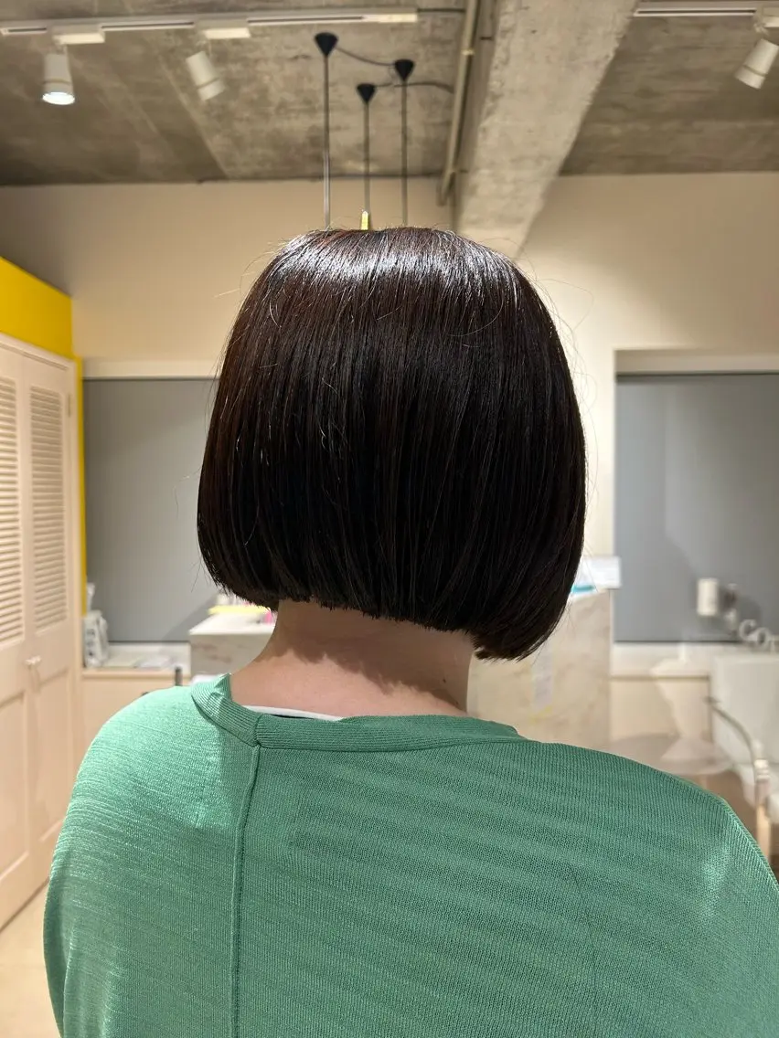ショート 前下がりボブ ボブ 笹木 菜々子のヘアスタイル