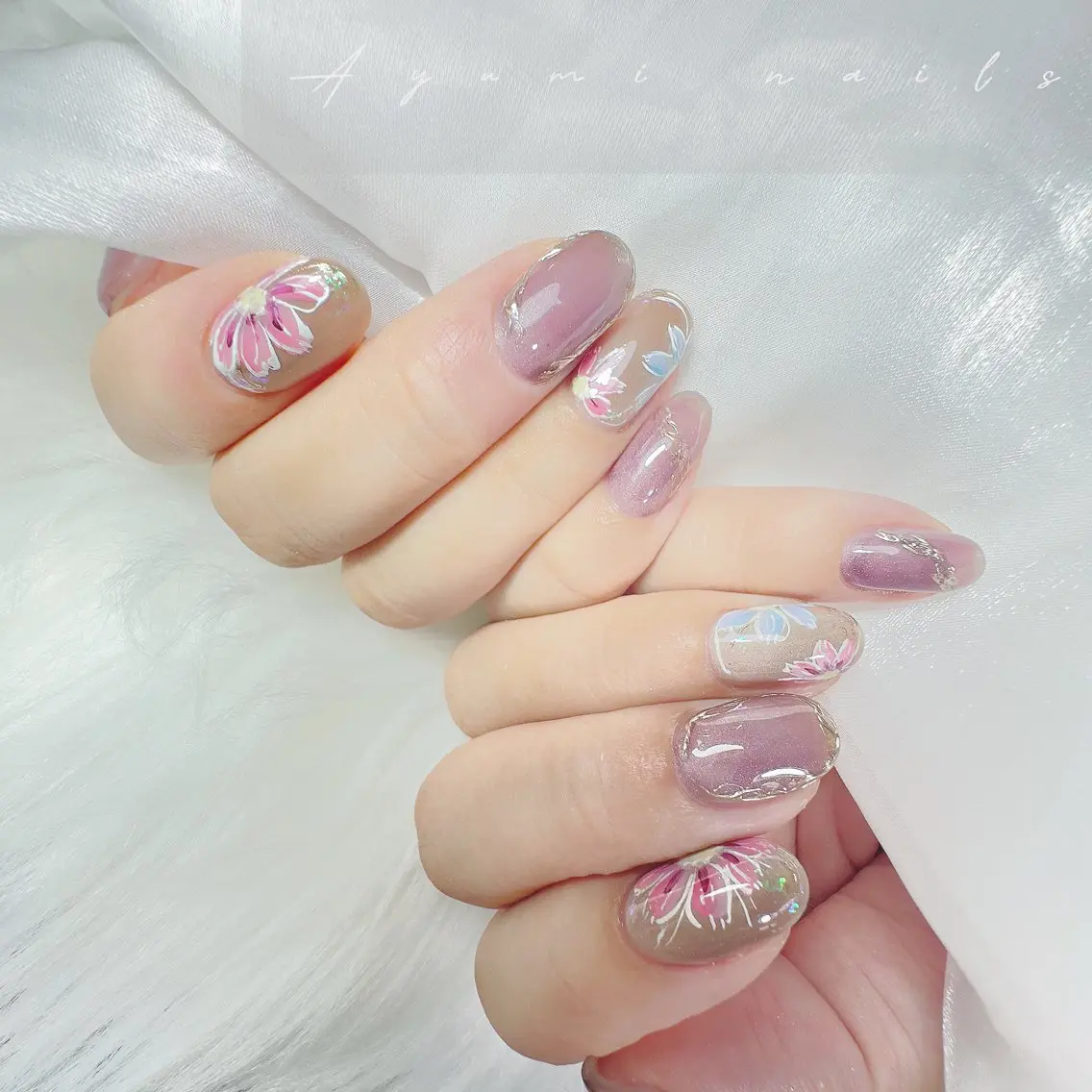 ネイル ハンドネイル YUMI ニュアンスnailsのネイルデザイン