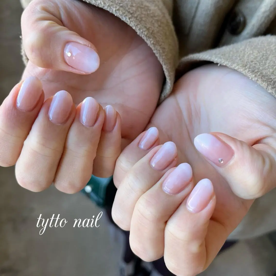 ネイル グラデーション オフィスネイル 冬ネイル ハンドネイル tytto nail ❤︎‪‪eri‪‪のネイルデザイン