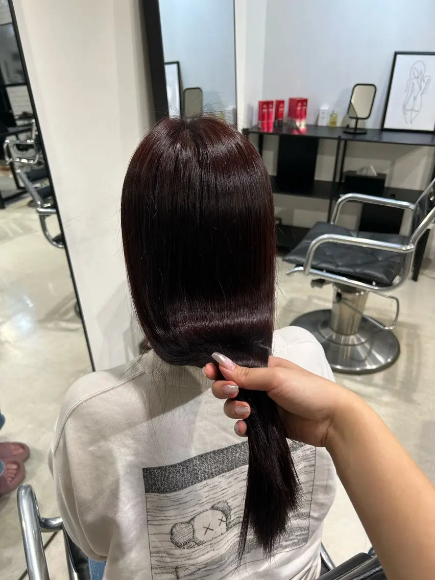 ロング カラー ヘアアレンジ ヘアカラー トリートメント ボブ艶モテカラー🫧 カリンのヘアスタイル