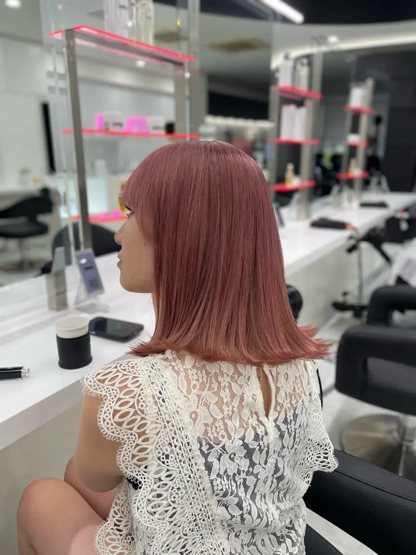 ロング カラー ベージュカラー ピンクカラー ピンクベージュ ラベンダー💜 グレージュ🩶のヘアスタイル