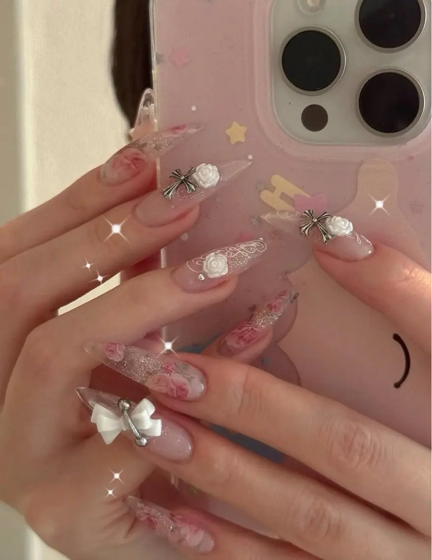 ネイル ガーリー ハート 韓国ネイル ニュアンスネイル リボン Sora nail 長さ出し専門店のネイルデザイン