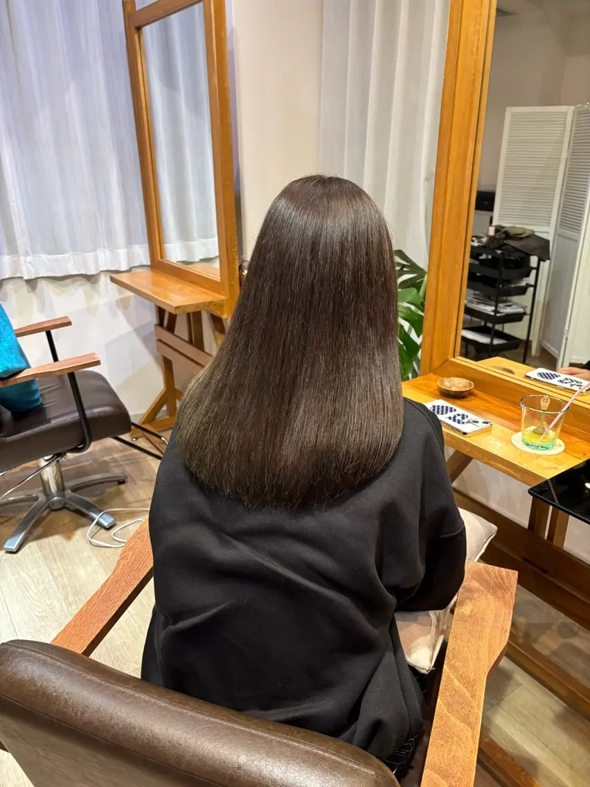 ロング カラー ベージュカラー カット ヘアカラー トリートメント RINNO🌷透明感 カラー/髪質改善のヘアスタイル