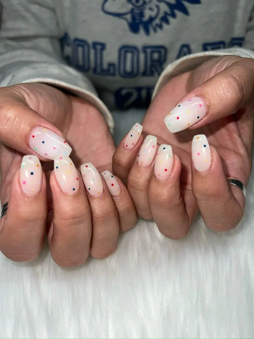 ネイル ハンドネイル Hues  Nail Sasaraのネイルデザイン