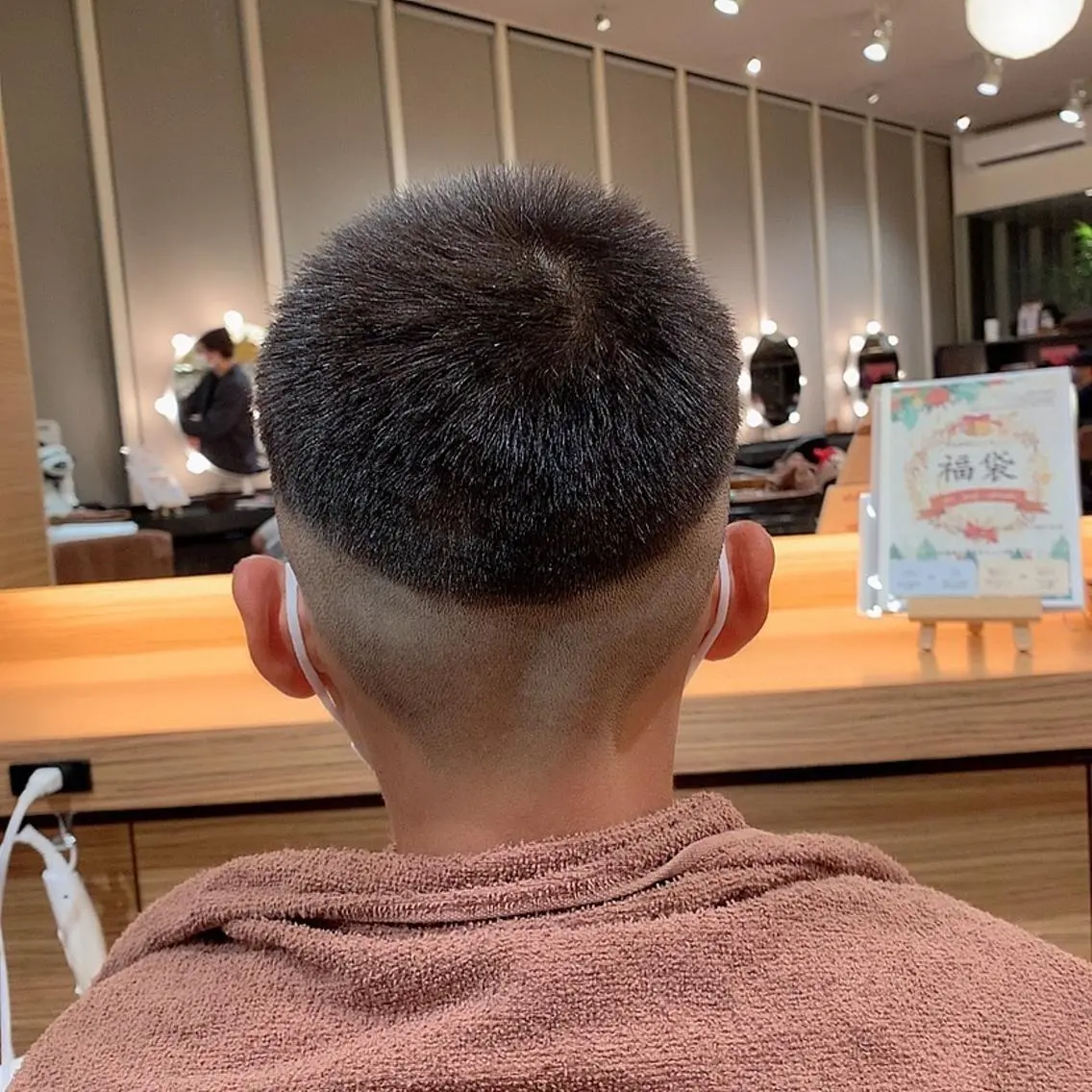 メンズ 遠藤 優介のヘアスタイル