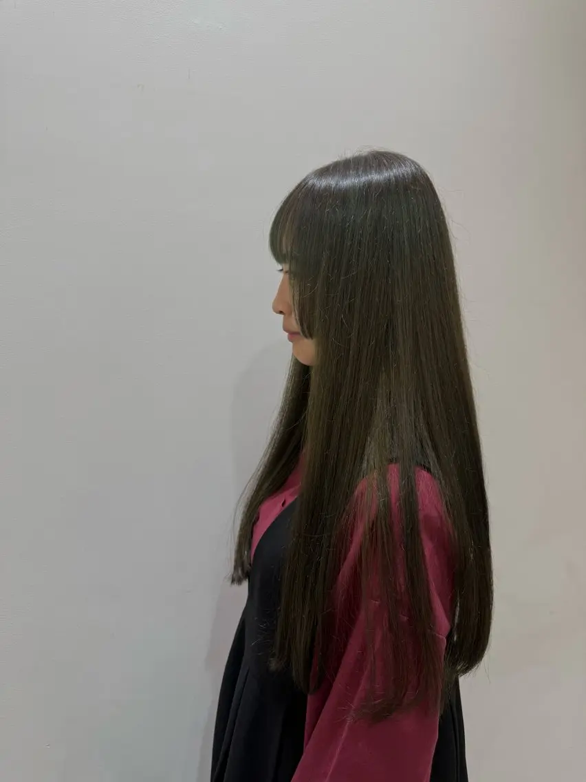 ロング 小野寺 結唯のヘアスタイル