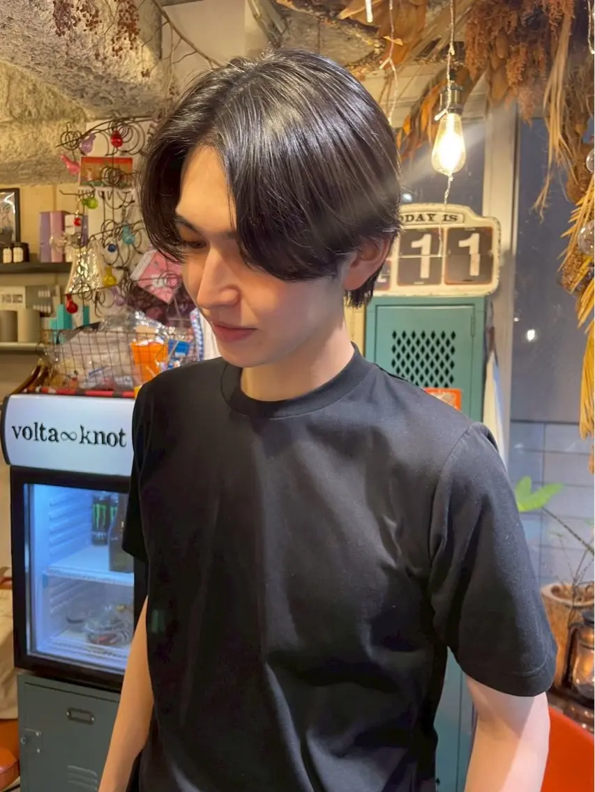 ショート カット 透明感カラー 🦋AYAのヘアスタイル