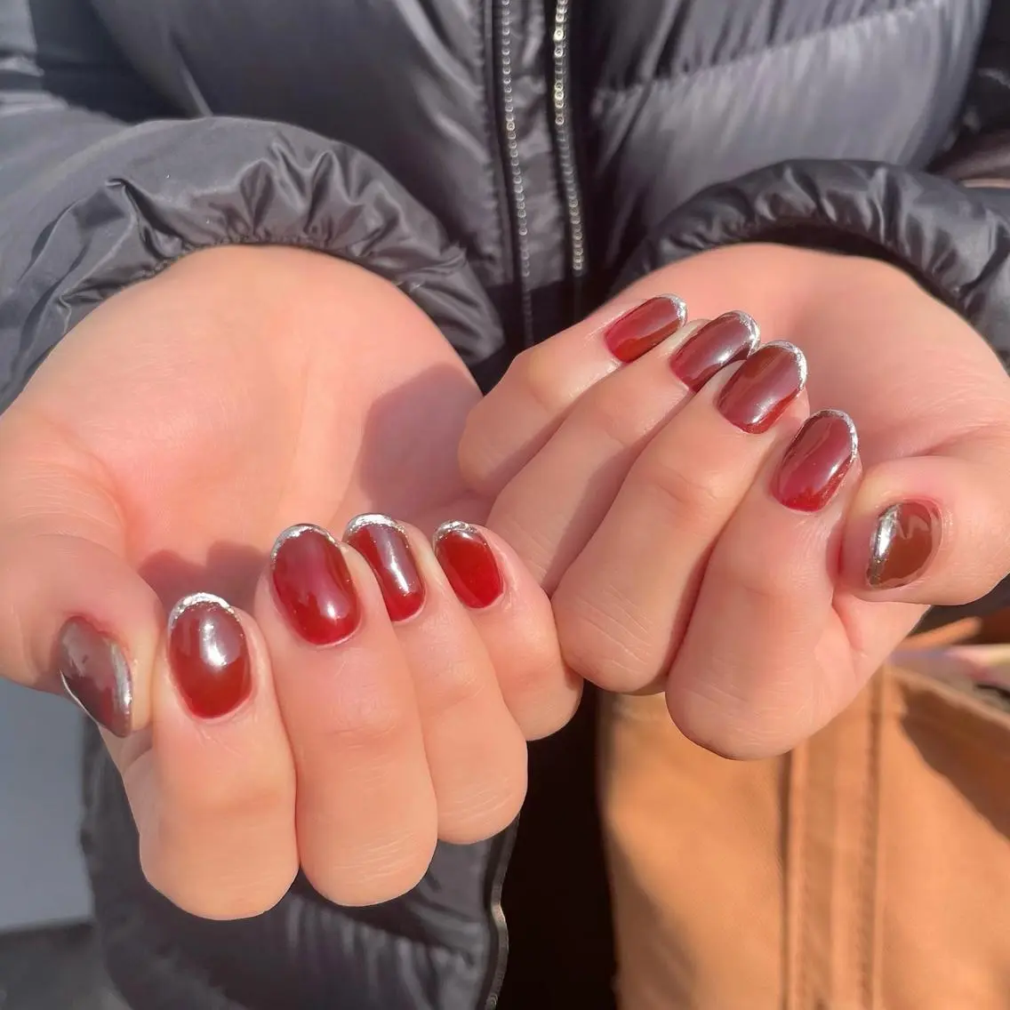 ネイル フレンチネイル シルバー Lofinails ちひろのネイルデザイン