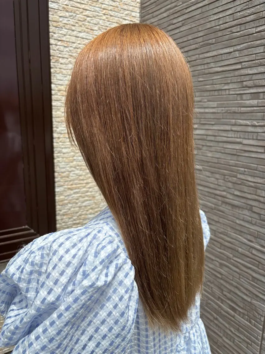 ロング カラー ヘアカラー 志村 梨帆のヘアスタイル