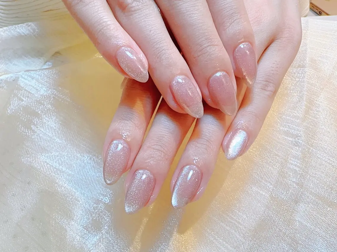 ネイル 韓国ネイル マグネットネイル ニュアンスネイル 春ネイル ワンホンネイル 恵比寿 The Nailのネイルデザイン