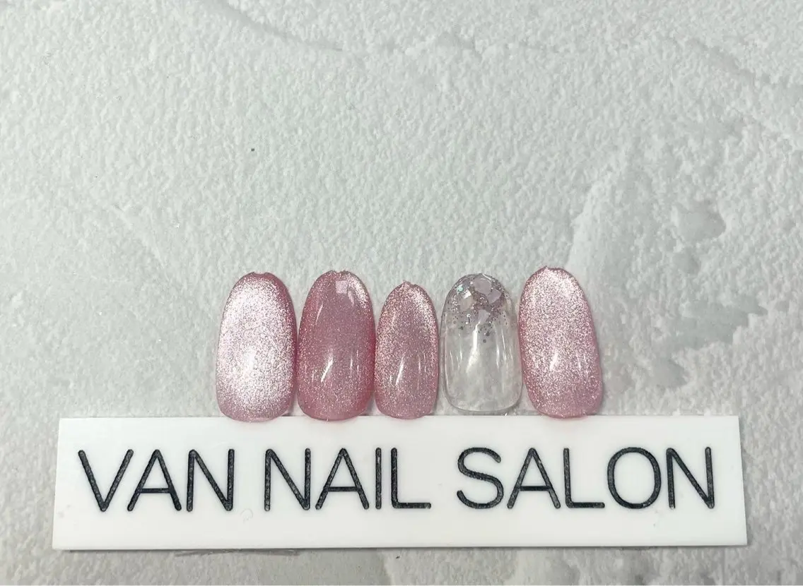 ネイル Van Nail Salonのネイルデザイン