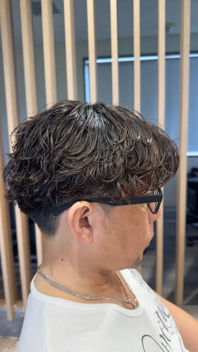メンズ 【メンズパーマ】比嘉 啓人のヘアスタイル