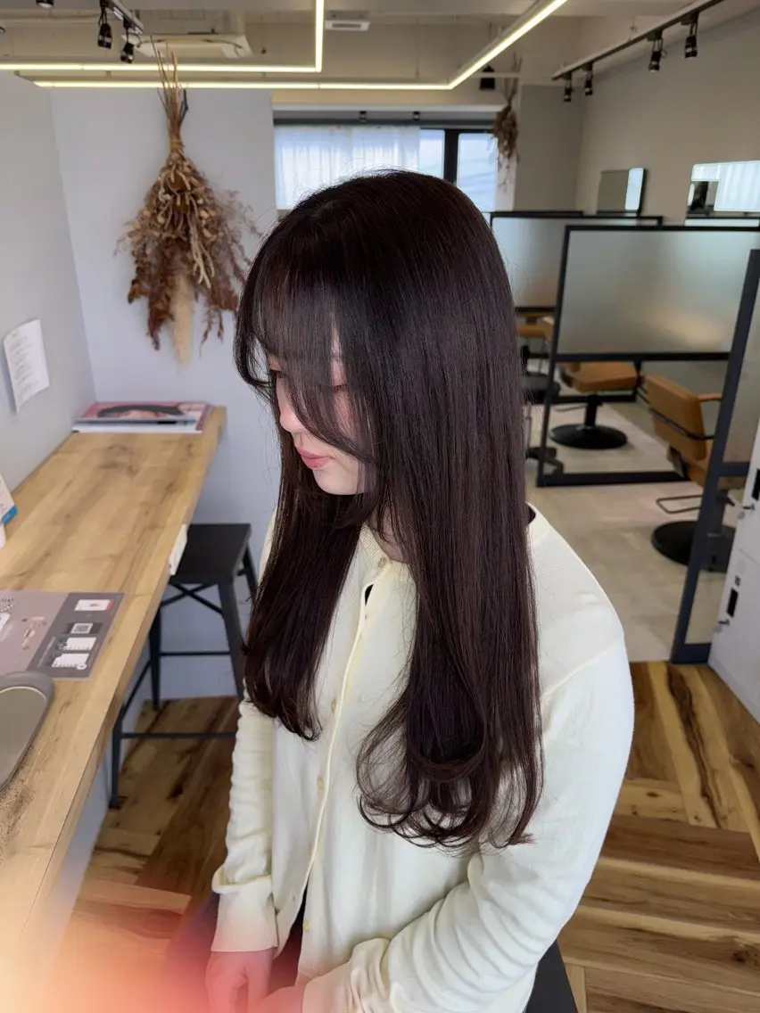 ロング レイヤーカット 髙橋 秀果のヘアスタイル