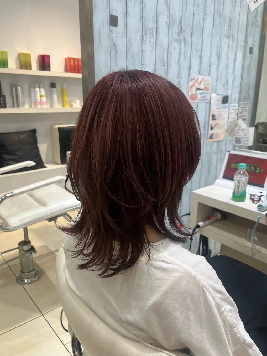 ミディアム カラー ピンクカラー ウルフカット ヘアカラー トリートメント 🤎ベージュカラー/ 髪質改善/山岸🤎のヘアスタイル