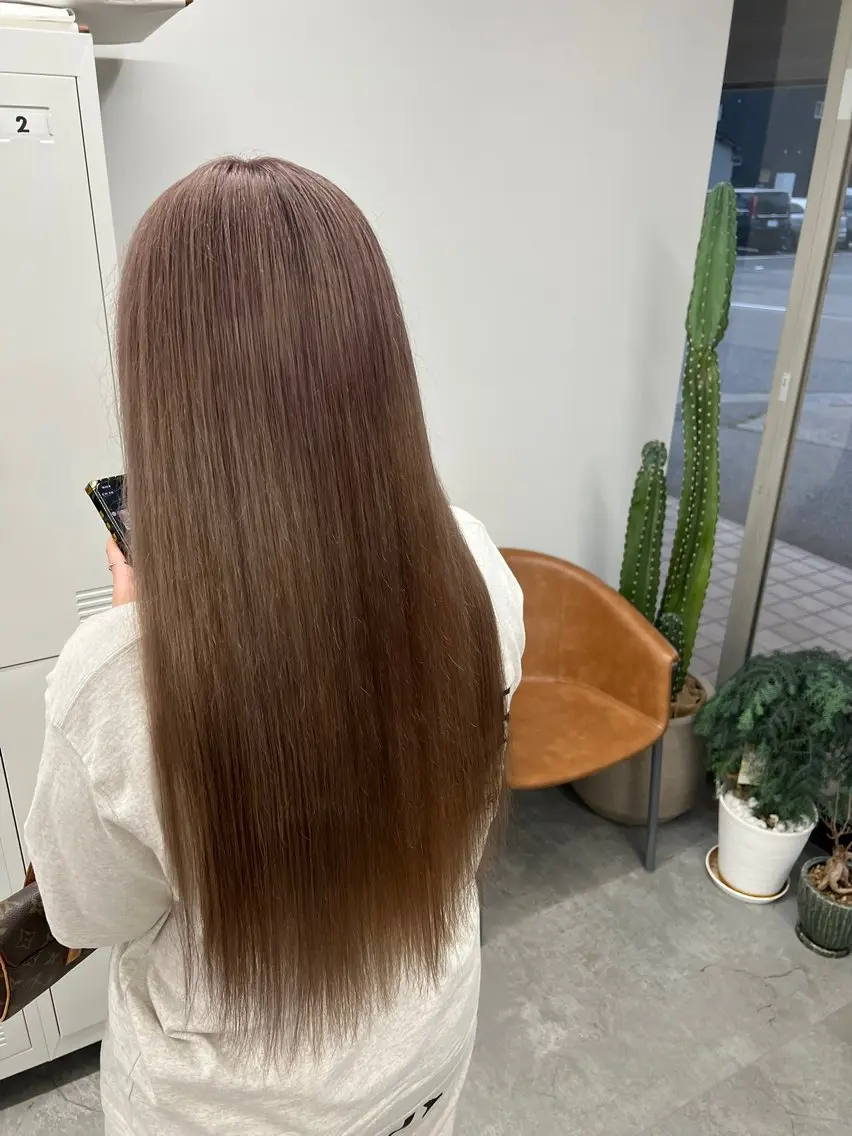 ロング 前 侃太のヘアスタイル