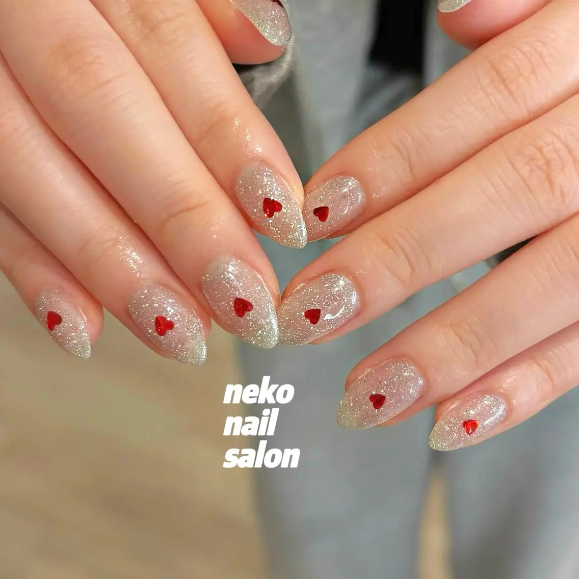 ネイル フラッシュネイル ハート ハンドネイル neko nailのネイルデザイン
