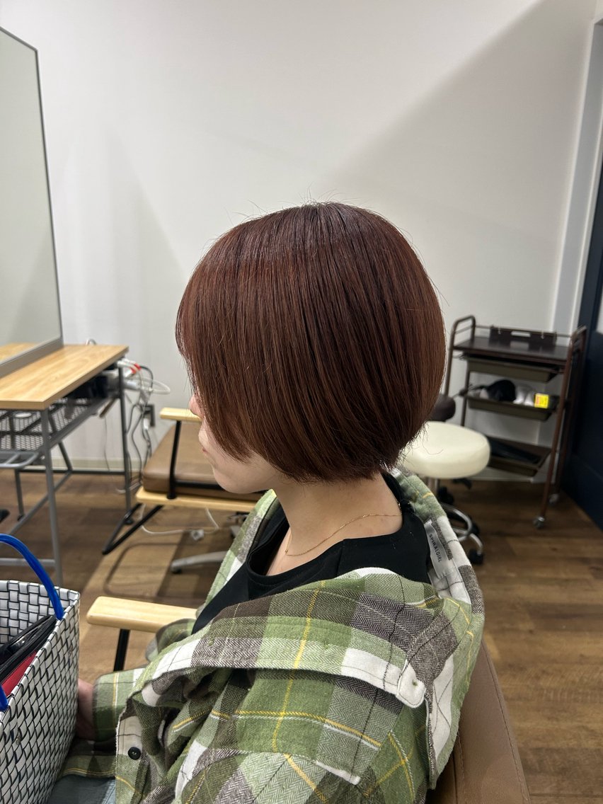 《女性限定・ショートヘア》カット+シャンプーの写真