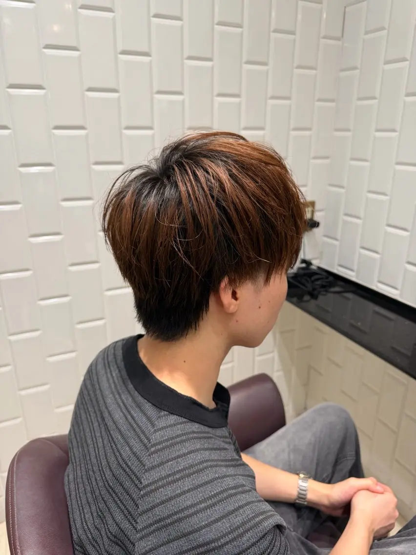 メンズ 岡 咲穂のヘアスタイル