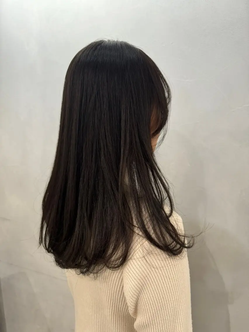 ロング レイヤーカット 【似合わせカラー】 西口嶺河のヘアスタイル