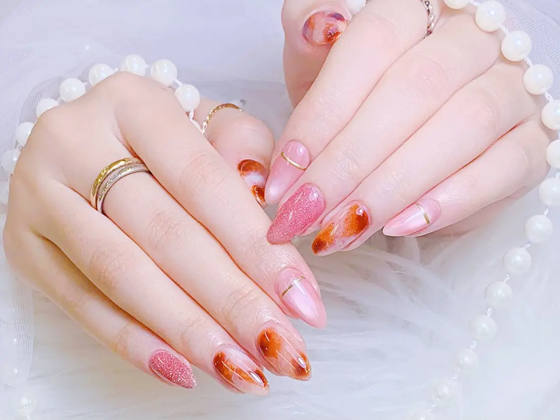 ネイル チークネイル 長さ出し フラッシュネイル フレンチネイル グラデーション ハンドネイル AN NAIL 高田馬場のネイルデザイン