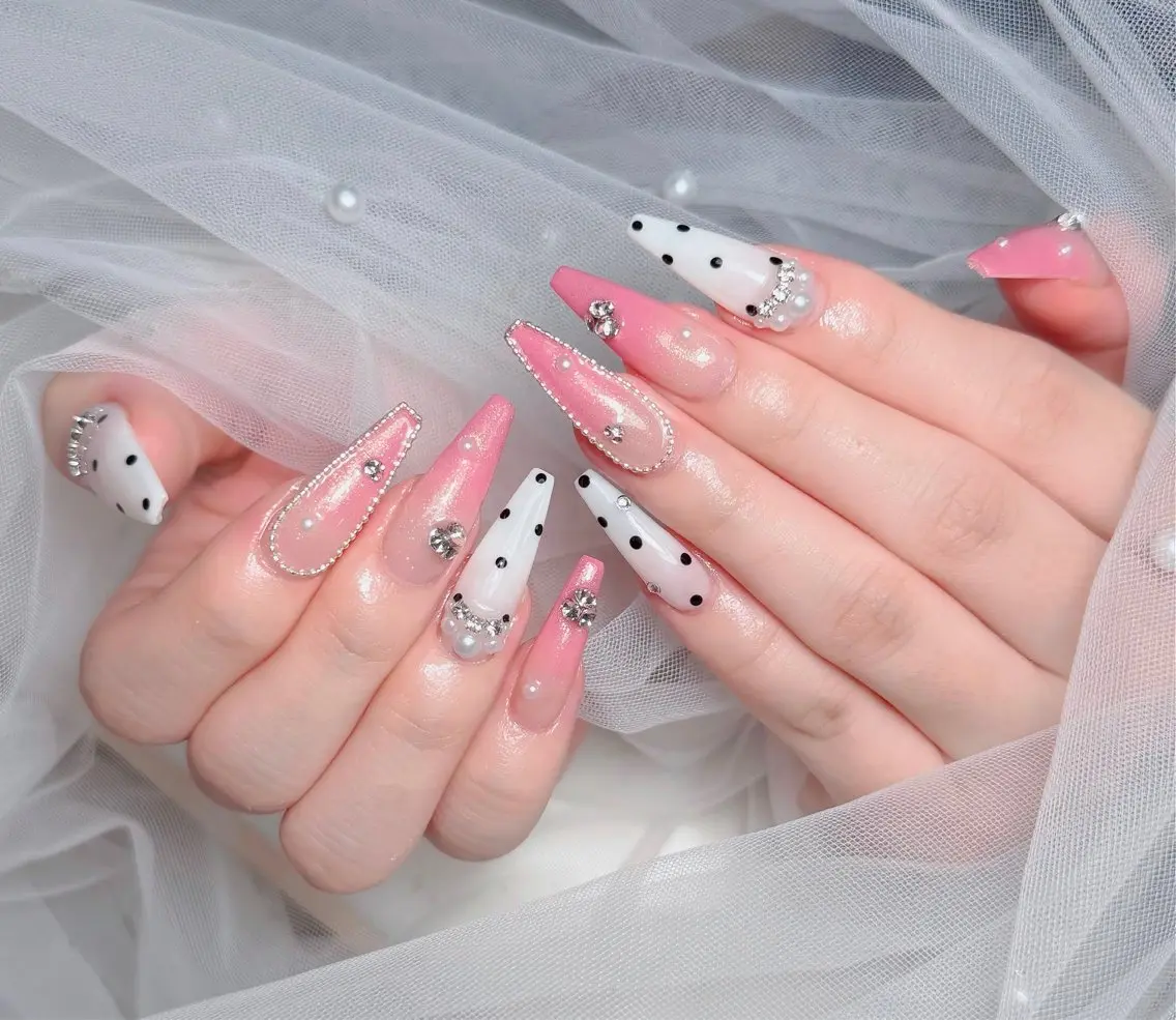 ネイル アートネイル 韓国ネイル 持ち込み ワンホンネイル ハンドネイル Lenie Nail Salonのネイルデザイン