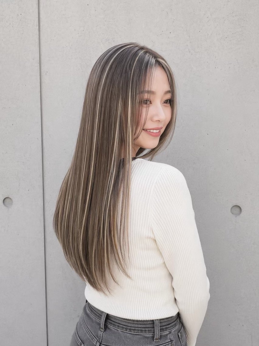 ロング カラー ﾔﾏﾓﾄ ﾀｲｶﾞのヘアスタイル