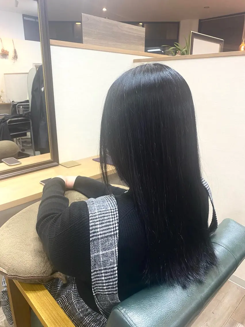 ロング ミツツカ リンタロウのヘアスタイル