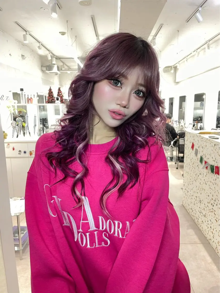 ロング カラー ブリーチ ブラウンカラー デザインカラー ハイトーンカラー ピンクカラー ヘアカラー トリートメント 表参道/ハイライト バレイヤージュのヘアスタイル