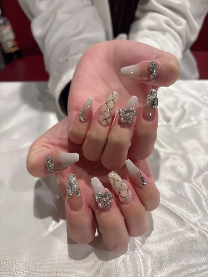 ネイル Rei / U.NI nailのネイルデザイン