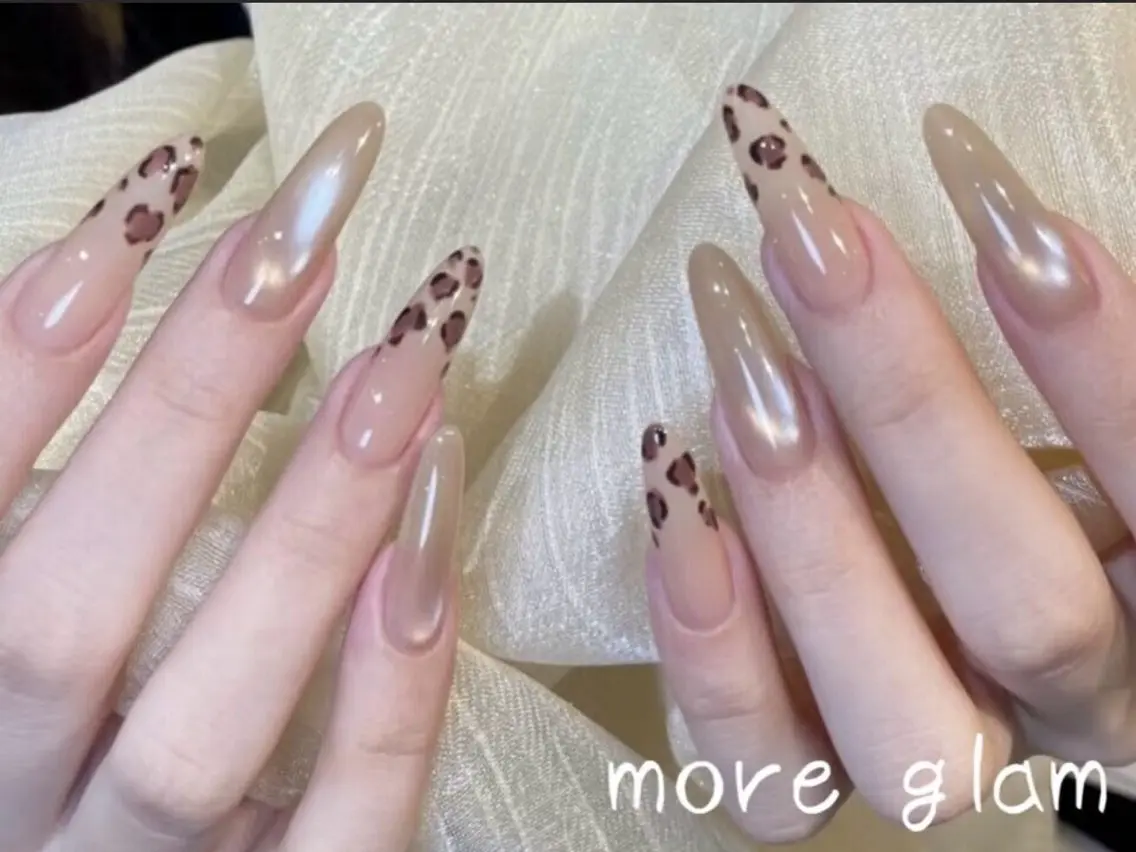 ネイル more glamのネイルデザイン