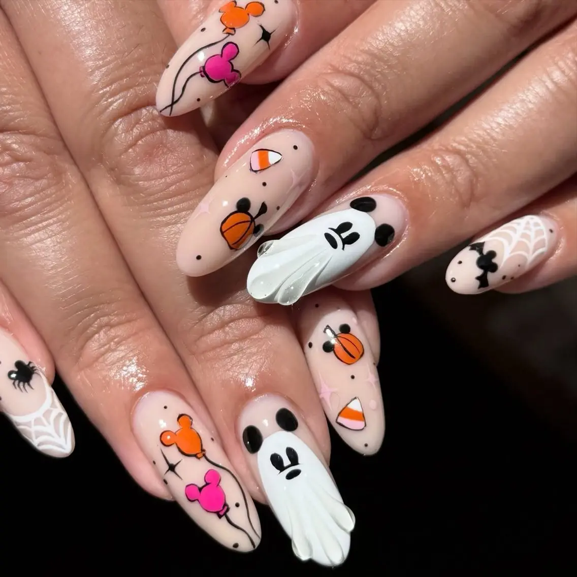 ネイル ハンドネイル ハンドケア Nova Nail Nambaのネイルデザイン