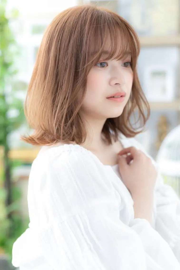 カラー 艶髪ストレート❇️ レイヤー❇️出町光流のヘアスタイル