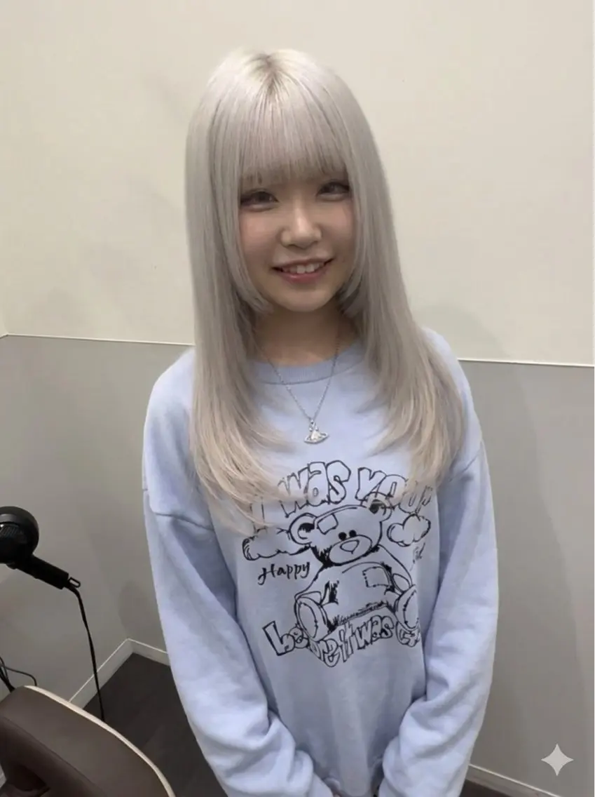セミロング カラー ヘアカラー トリートメント ハイトーン特化💍 chloe💍韓国のヘアスタイル