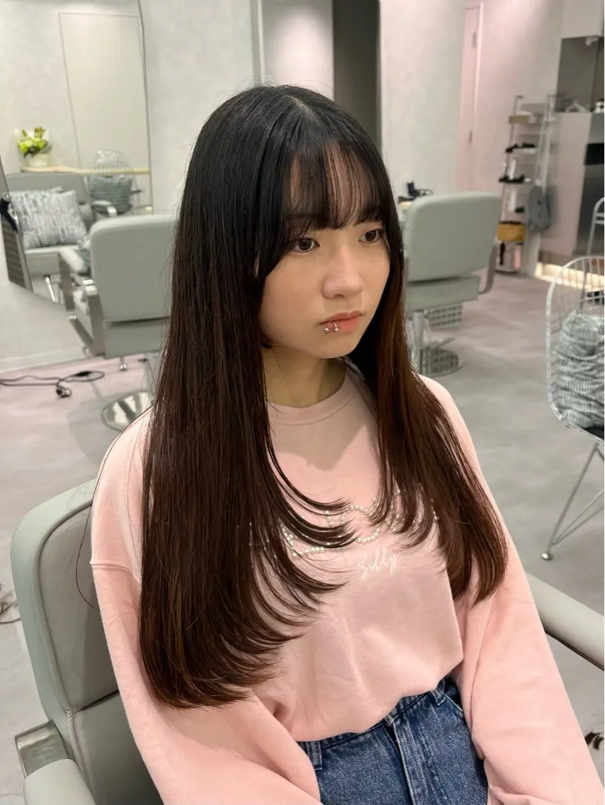 ロング カラー ヘアアレンジ hazuki🐈⬛ 透明感カラーのヘアスタイル