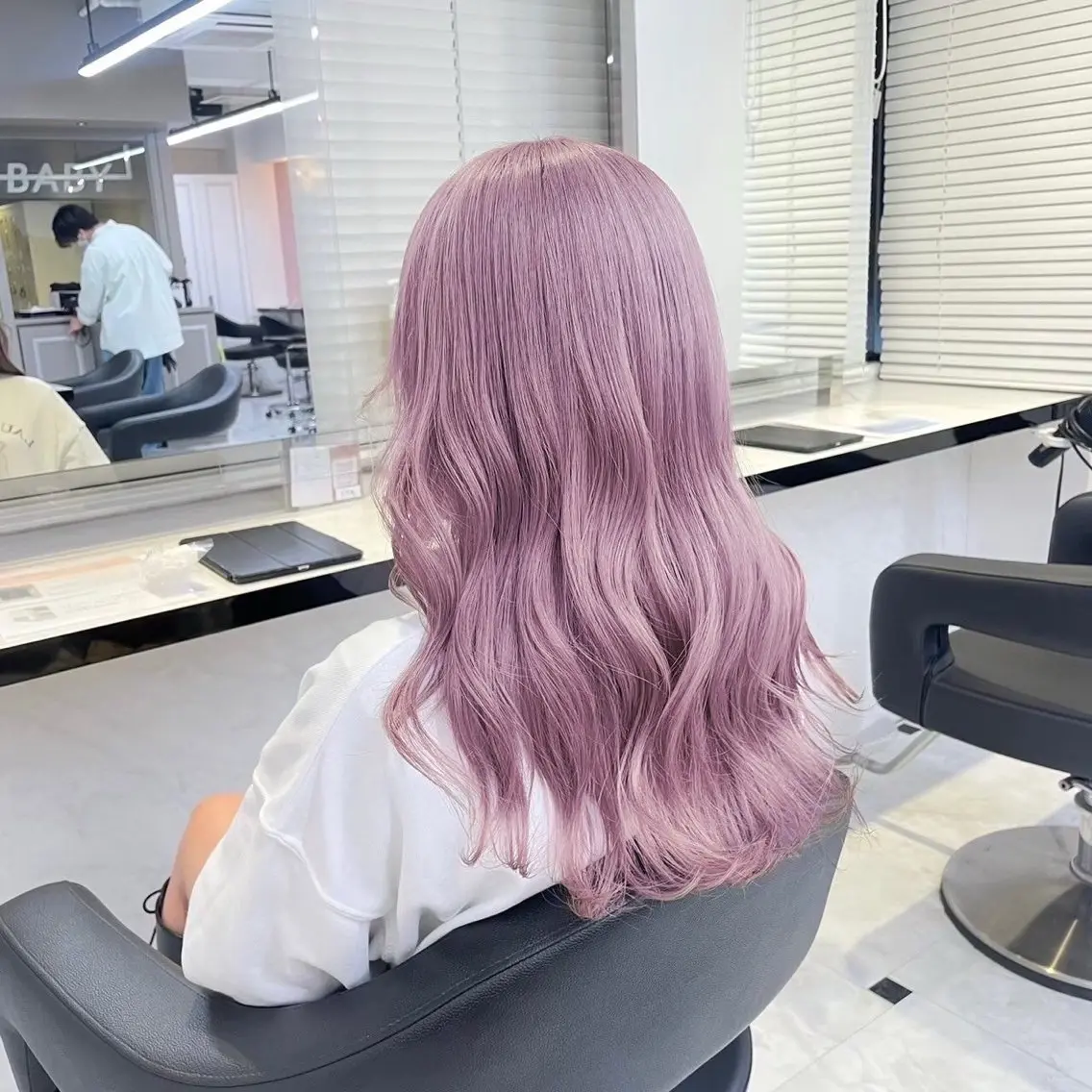 セミロング カラー ♡ハイトーンブリーチ カラーyuuna♡のヘアスタイル