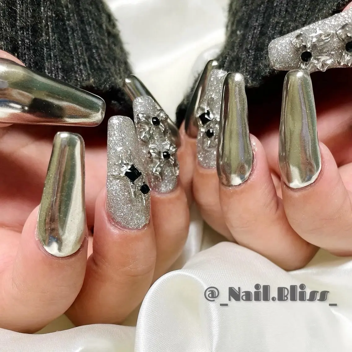 ネイル フラッシュネイル キラキラネイル 持ち込み ハンドネイル NAIL BLISSのネイルデザイン