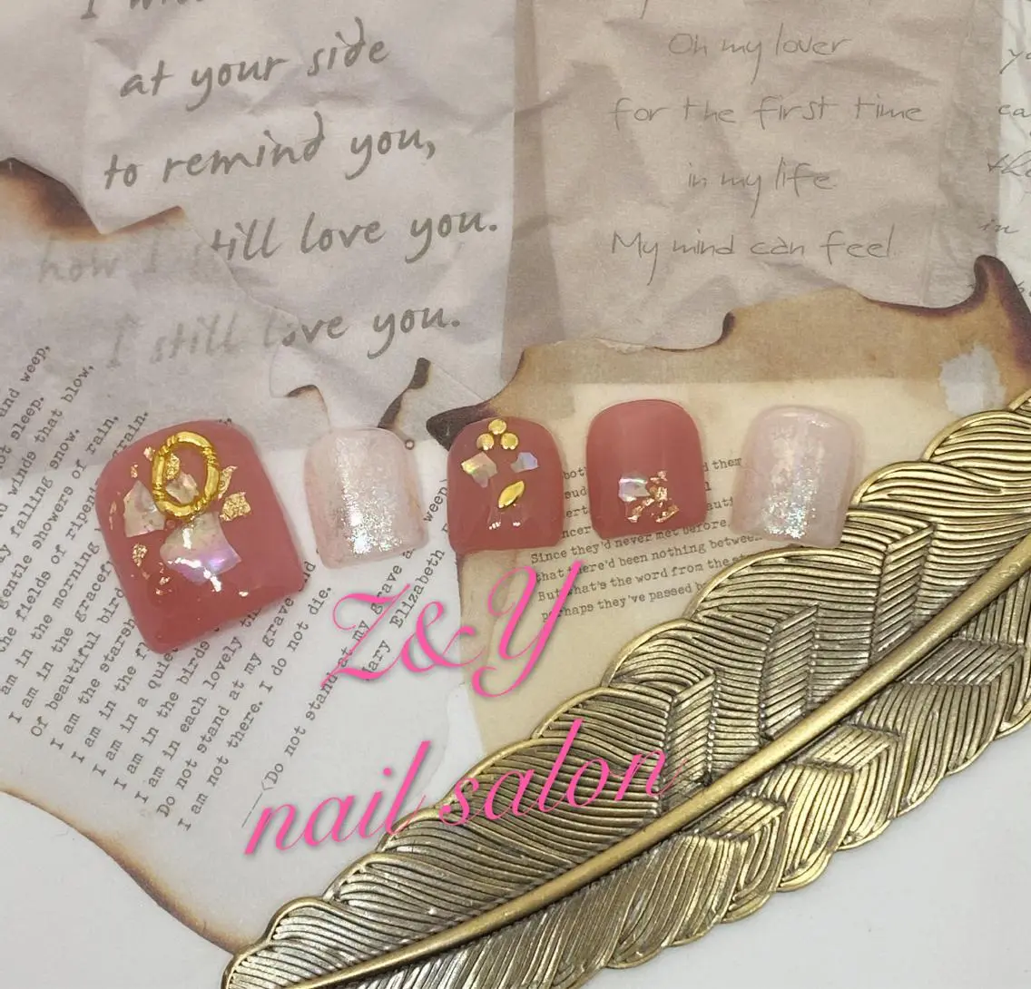 ネイル フットネイル Z&Y nail salonのネイルデザイン