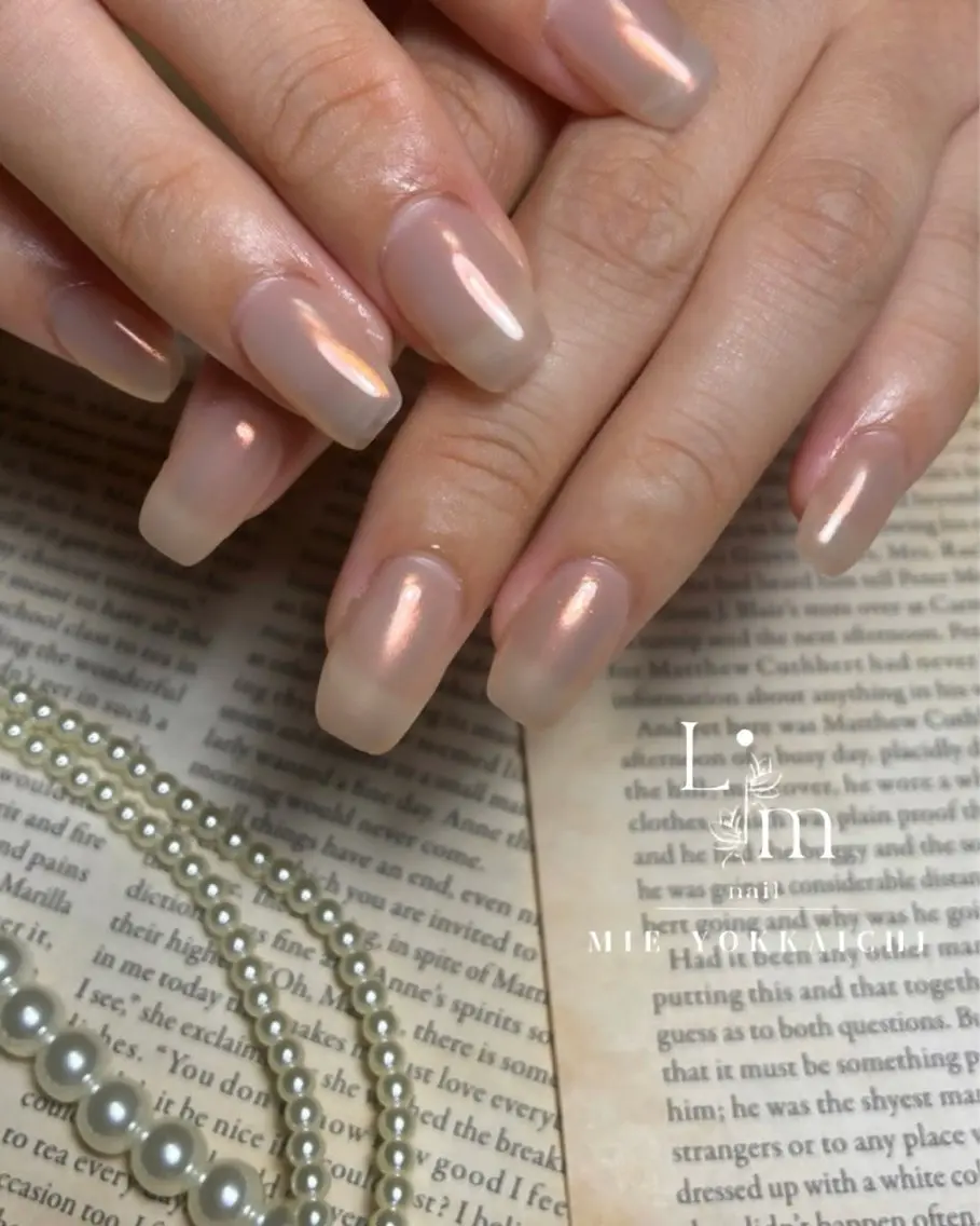 ネイル オーロラネイル ミラーネイル シンプルネイル Li.m nail リム ネイルのネイルデザイン