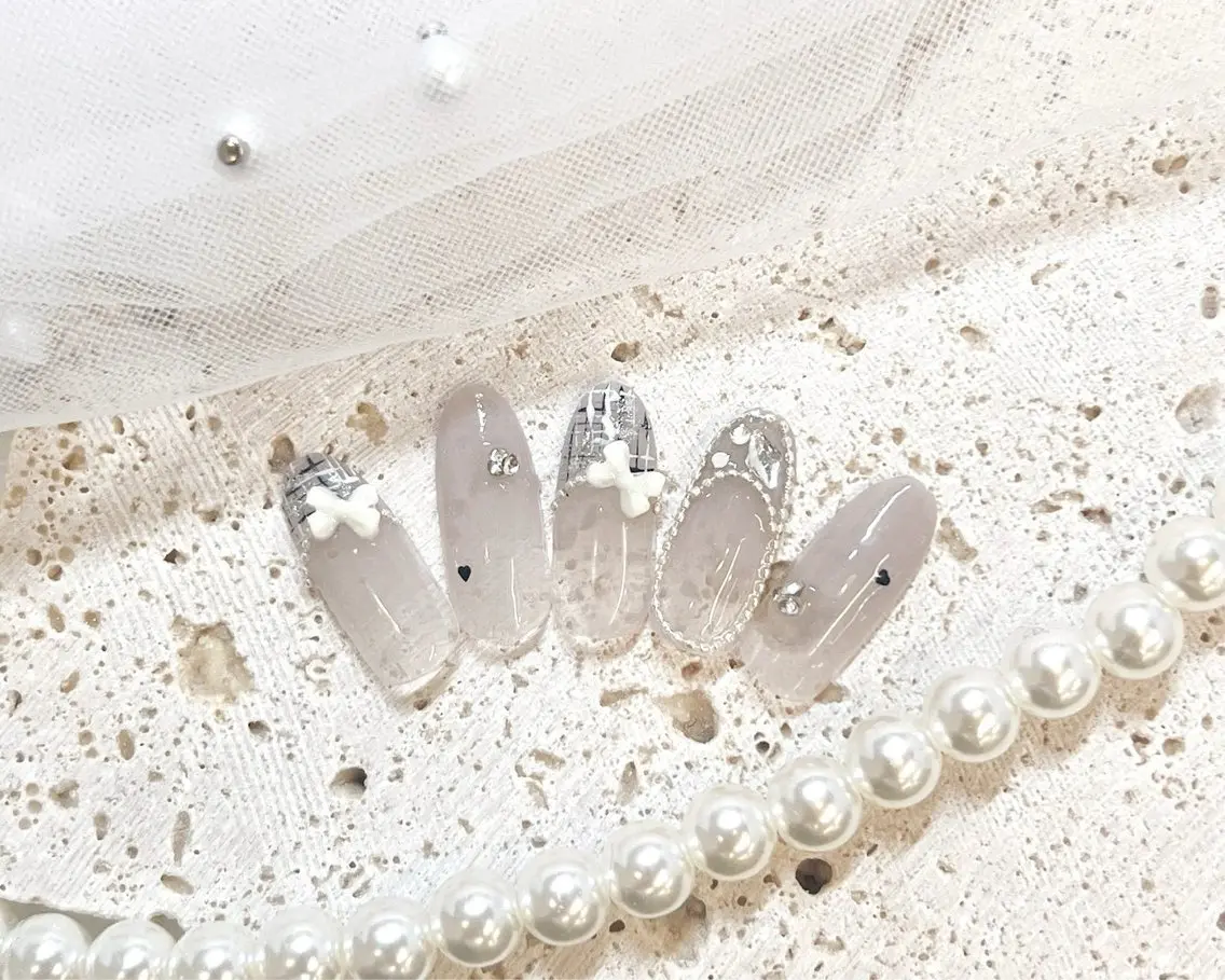 ネイル アートネイル フラッシュネイル フラワーネイル ジェルネイル ガーリー Puti nailのネイルデザイン